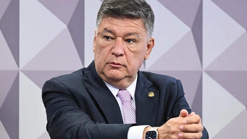 Presidente da CPMI INSS, senador Carlos Viana (Podemos-MG) em destaque