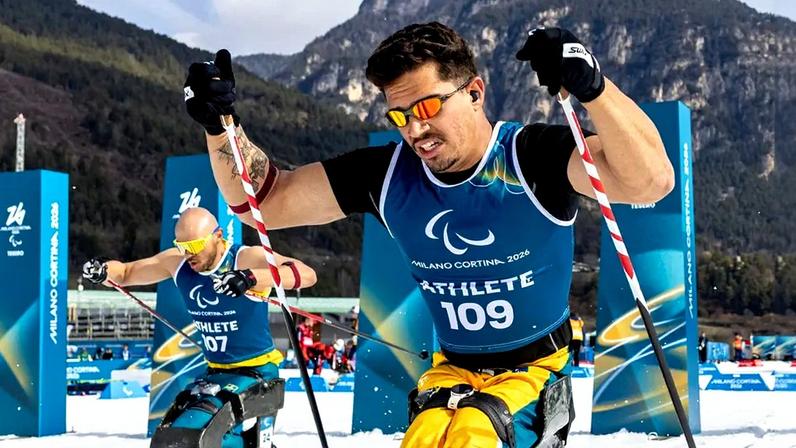 Cristian Ribera durante treinamento para os Jogos Paralímpicos de Inverno (Foto: Alessandra Cabral/CPB)