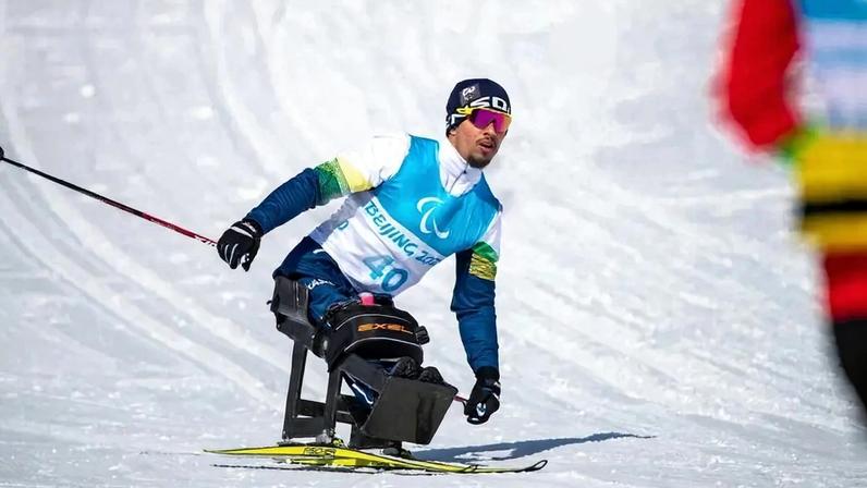 Cristian Ribera se classifica para semifinal do esqui cross-country (Foto: Reprodução X)