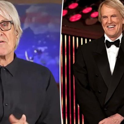 Ex-apresentador de ET John Tesh revela luta de 10 anos contra câncer raro