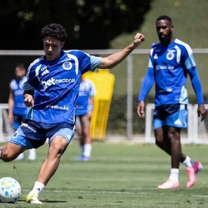 Cruzeiro: joia da base treina com elenco profissional após renovação de contrato