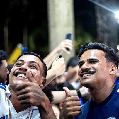 Kaiki, do Cruzeiro, chega aos EUA e se apresenta à seleção brasileira