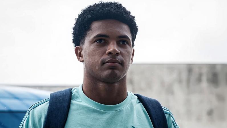 Kauã Prates tem compromisso pela seleção sub-20 na véspera do duelo entre Cruzeiro e Vitória