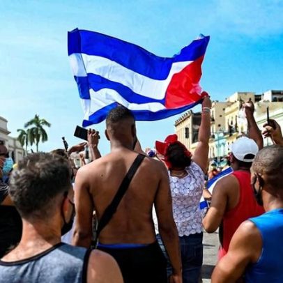 Cuba sequestra filho de pastor, alegando repressão ao cristianismo