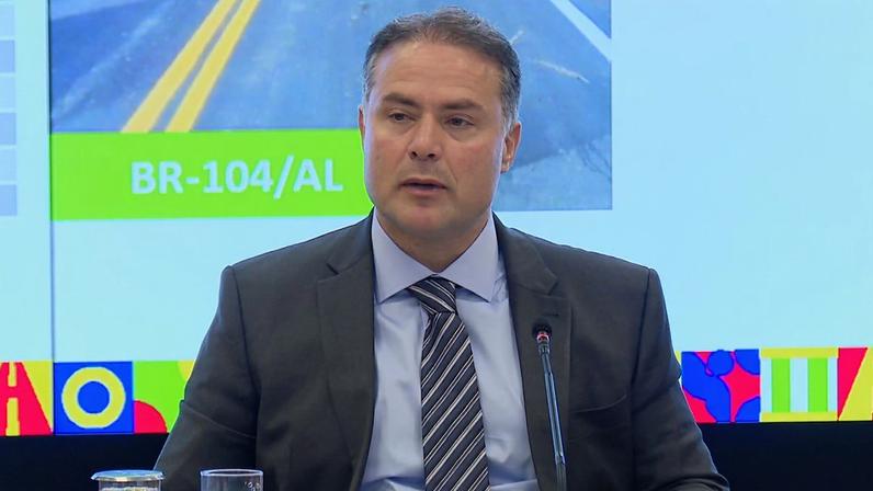Ministro dos Transportes, Renan Filho, durante uma coletiva de imprensa. — Foto: TV Globo/Reprodução