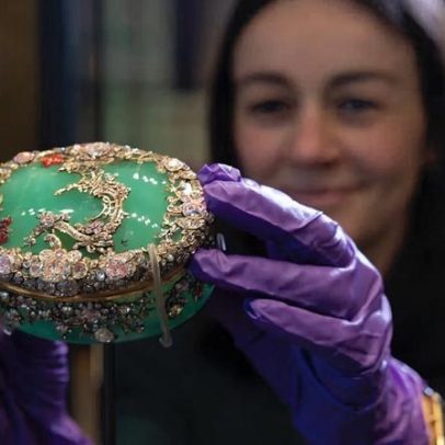 Caixas de rapé roubadas em Paris em assalto diurno vão para exibição no V&A