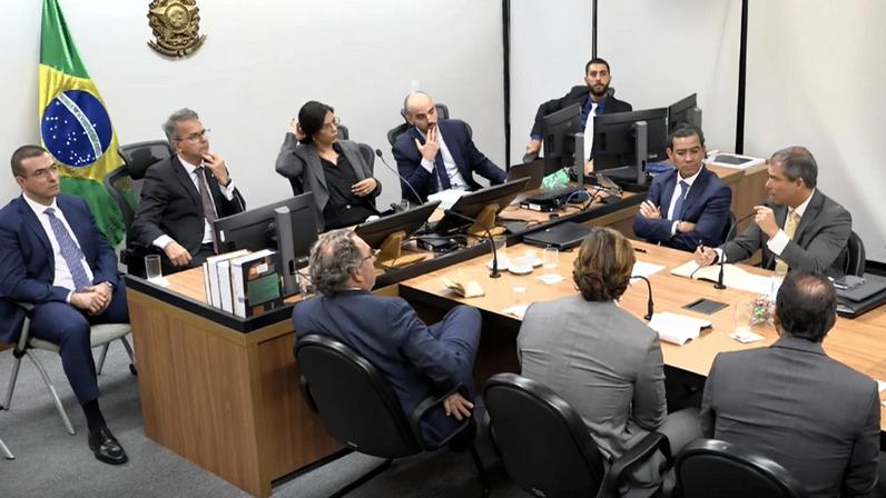 Daniel Vorcaro e Paulo Henrique Costa participaram de acareação no STF