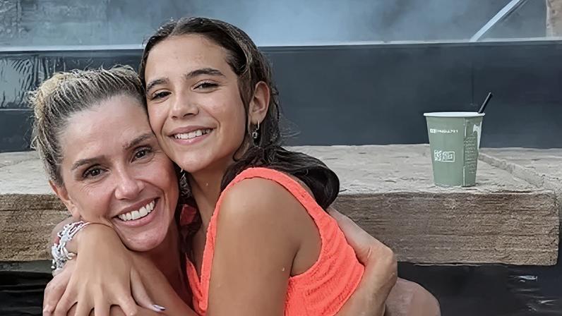 Deborah Secco e a filha, Maria Flor