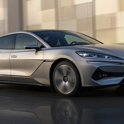 Denza Z9 GT estreia na Europa com recarga ultrarrápida