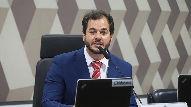 Na imagem, o deputado Túlio Gadêlha (Rede-PE) durante sessão em comissão da Câmara dos Deputados