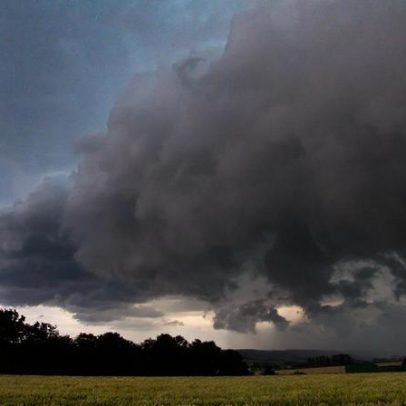 Chuva volumosa provoca alerta em áreas do Sudeste entre quinta e sexta