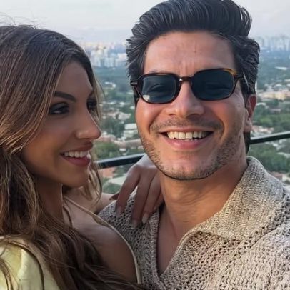 Arthur Aguiar recebe declaração da esposa no aniversário