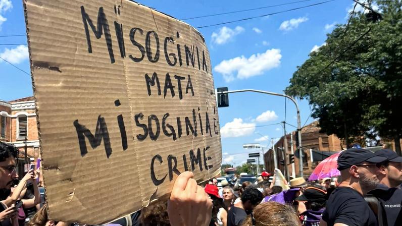 Cartazes denunciavam machismo e misoginia durante protesto em Campinas-SP — Foto: Arquivo pessoal