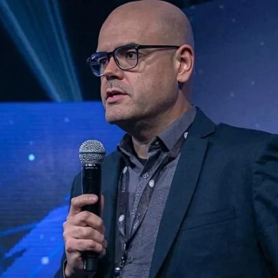 Diretor de Jornalismo se despede da Record após 23 anos