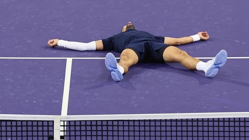 Djokovic deixa Indian Wells após eliminação com sentimento amargo