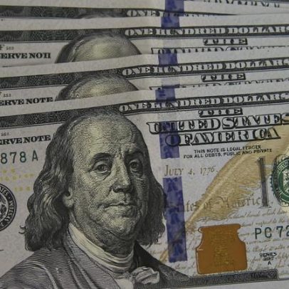 Déficit em contas externas cai para R$ 5,6 bi em fevereiro