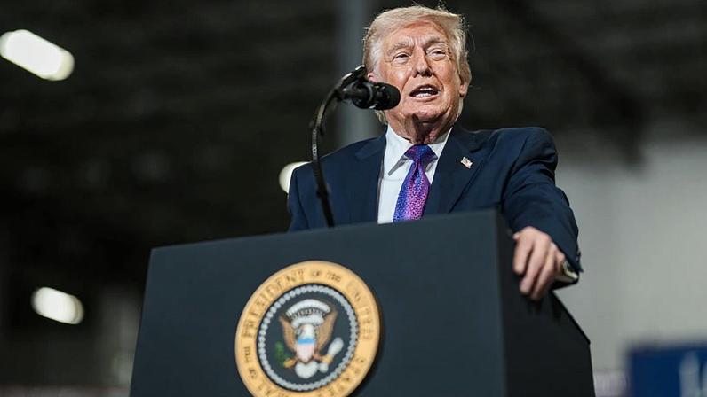 Trump declarou que os atuais interlocutores são "muito diferentes daqueles com quem começamos" a guerra