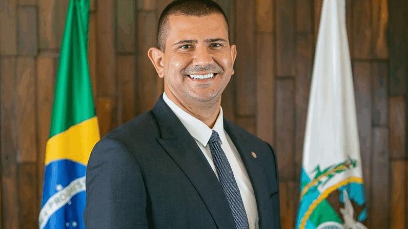 Na imagem, o deputado estadual Douglas Ruas, do Rio de Janeiro