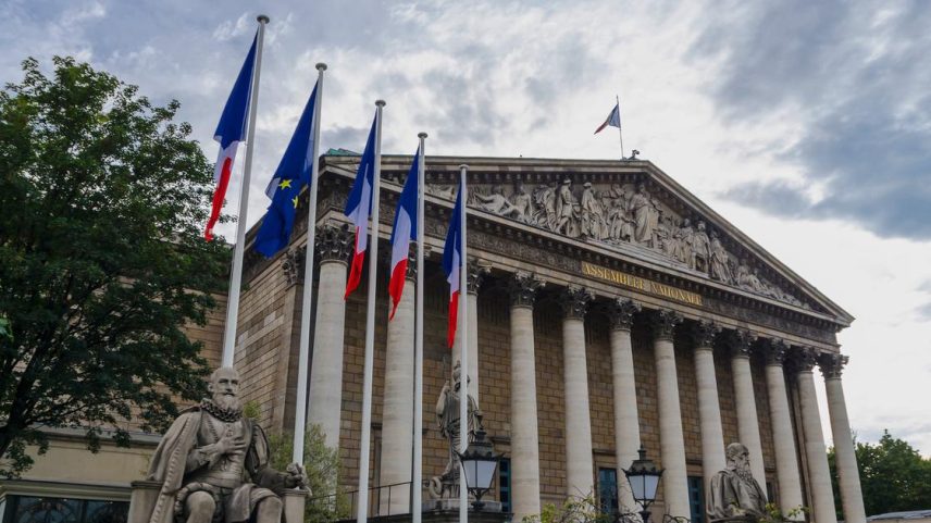 Nove líderes políticos revelam ao Figaro suas maiores memórias de vinho