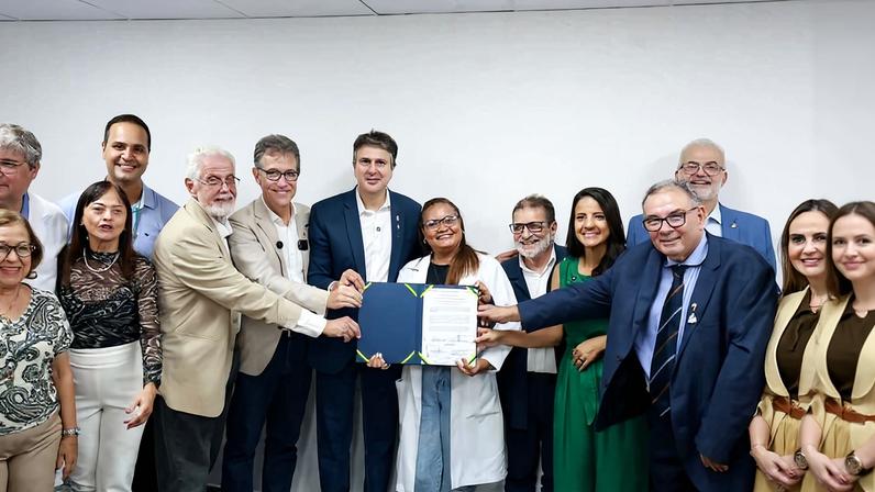 Ministro autoriza obras no Hospital Universitário da Ufba