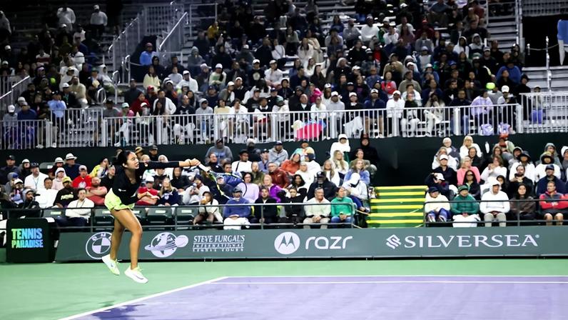 Eala salva jogo com apoio da torcida e reencontra Gauff