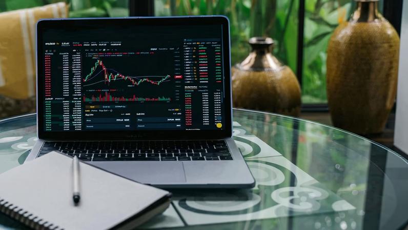 Bolsa brasileira fechou em alta de 1,59%