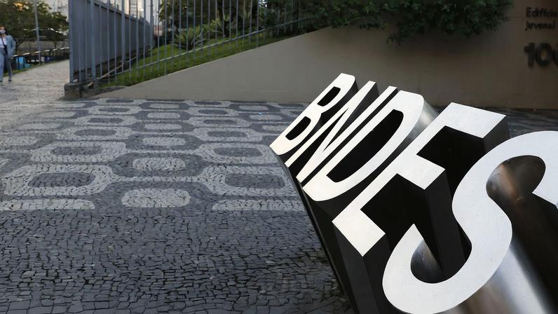 Edifício sede do BNDES, Banco Nacional de Desenvolvimento Econômico e Social, no Centro do Rio.