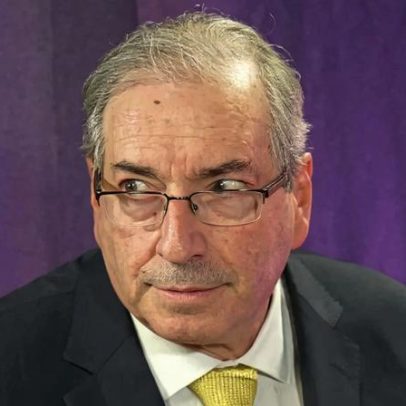 Cunha busca apoio de evangélicos para as urnas