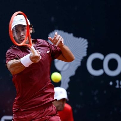 Ribeiro sofre derrota diante do jogo seguro do paraguaio Vallejo