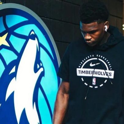 Anthony Edwards reage a mensagem de Michael Jordan