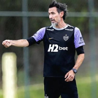 Domínguez analisa opções para escalar o Atlético-MG contra o Vitória