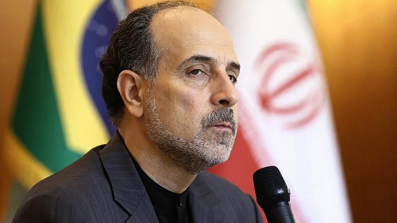 O embaixador do Irã no Brasil, Abdollah Nekounam, agradeceu o apoio de Lula
