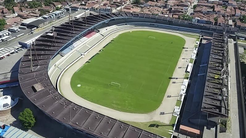 Estádio Rei Pelé, em Maceió