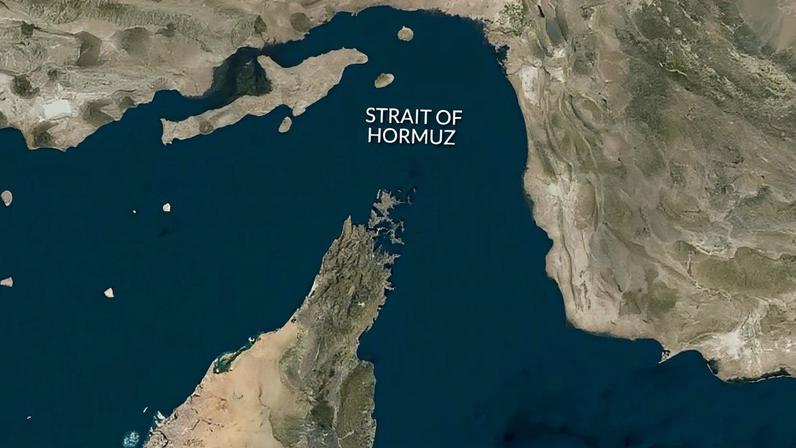 Na imagem, a região do estreito de Ormuz, por onde são transportados petróleo e gás natural liquefeito