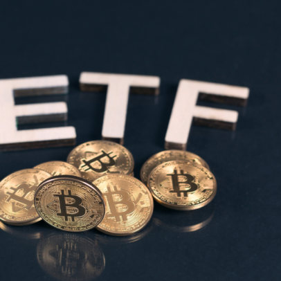 ETFs de Bitcoin atraem 13,1 bilhões em um mês, quase zeram perdas do ano