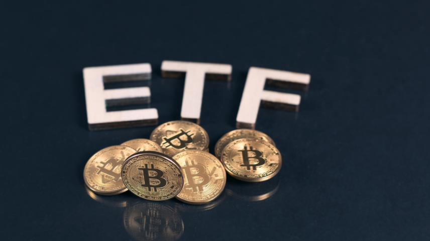 letras etf junto com moeda de bitcoin