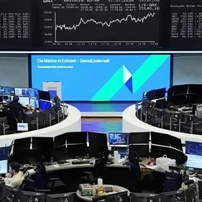 Bolsas europeias recuam com alta do petróleo e incertezas da guerra