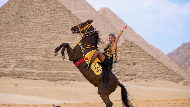 Farrah Abraham wore a barely-there outfit to the Egyptian pyramids on a recent trip, shared via Instagram Saturday.