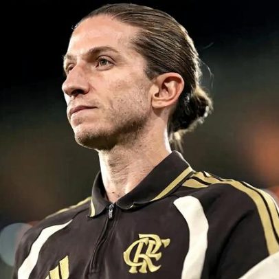 Filipe Luís encara críticas ao Flamengo: sou torcedor igual a eles