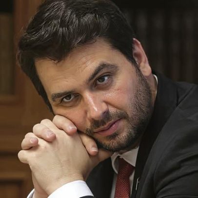 Moraes ordena retorno à prisão de ex-assessor de Bolsonaro no PR