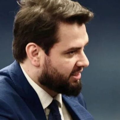 Filipe Martins pede visita de Sóstenes, Moro e outros da oposição