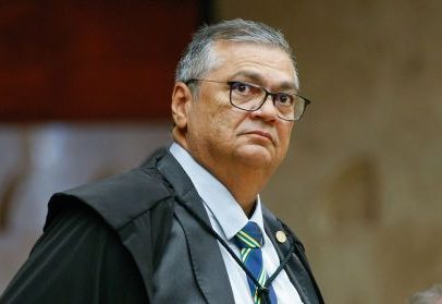 Oposição apresenta denúncia contra Dino ao Senado