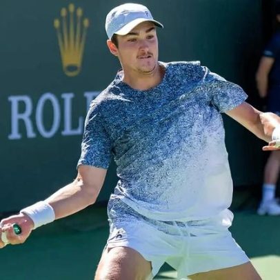 João Fonseca recebe prêmio em Indian Wells e supera seu primeiro título