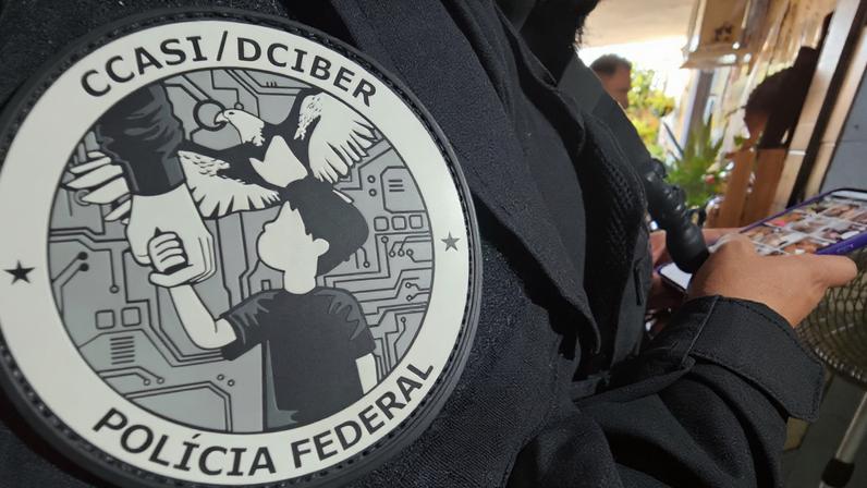 Polícia Federal cumpriu mandados de busca e apreensão contra suspeitos de crimes de abuso sexual infantil na internet — Foto: Divulgação/Polícia Federal