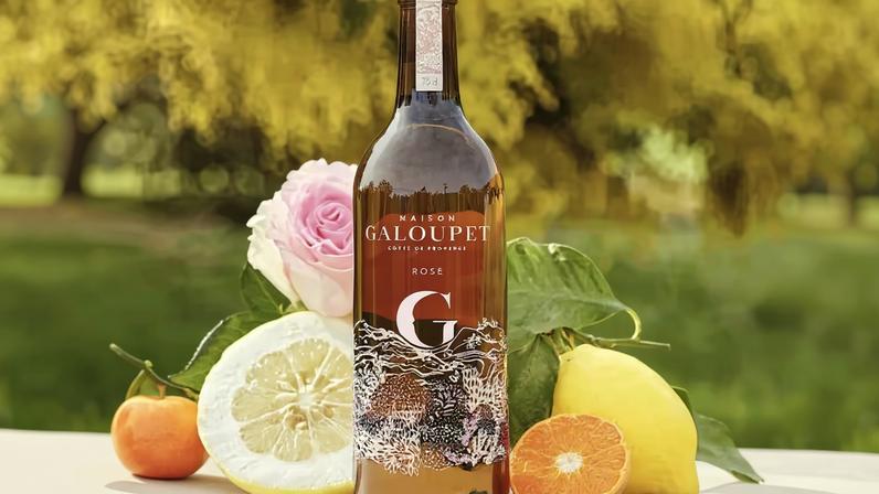 G de Galoupet comes in a brown glass bottle weighing 300g