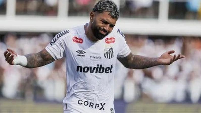 Gabigol comemora gol do empate do Santos no clássico contra o Corinthians