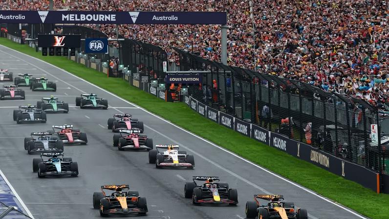 Largada do GP da Austrália de Fórmula 1 em 2025 — Foto: Clive Rose/Getty Images