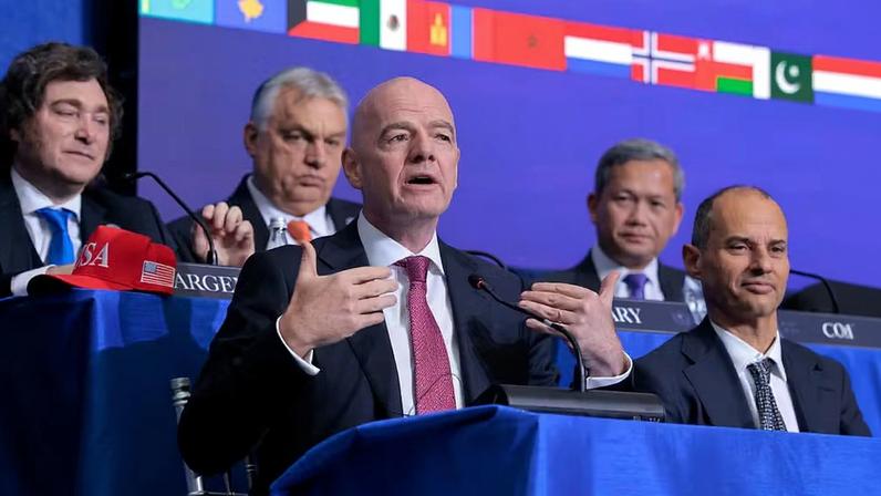 Infantino, presidente da Fifa, em evento no Instituto Donald J. Trump para a Paz, em Washington, DC. — Foto: Chip Somodevilla/Getty Images