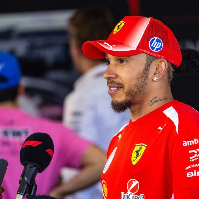 Hamilton vê Ferrari na briga com a Mercedes e diz que é possível alcançar