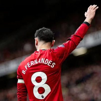 Bruno Fernandes supera Beckham e vira garçom líder do United na Premier League